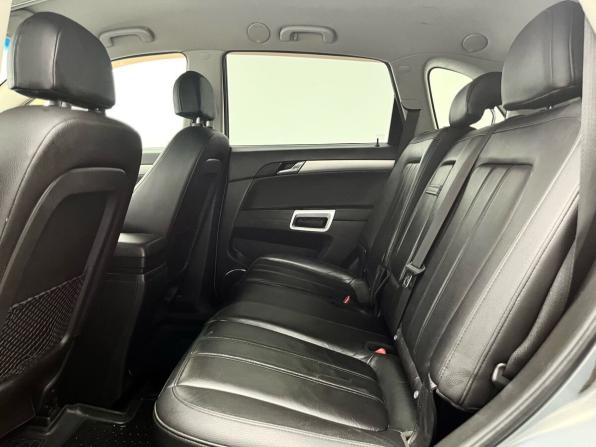 Opel Antara I Рестайлинг с пробегом 2012 года, цена 810 000 рублей, 271400 км, внедорожник, Автокод Объявления