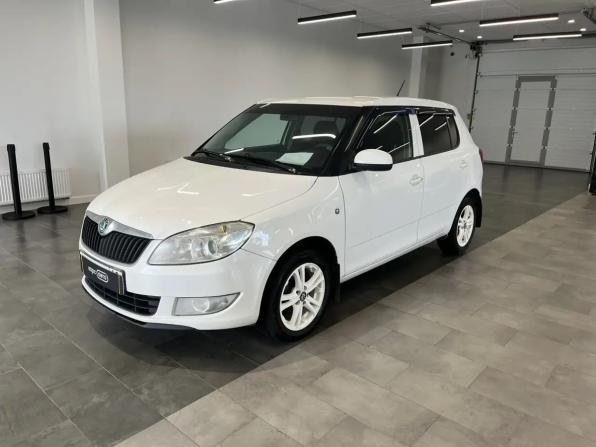Skoda Fabia II Рестайлинг с пробегом 2012 года, цена 569 000 рублей, 311171 км, хэтчбек, Автокод Объявления