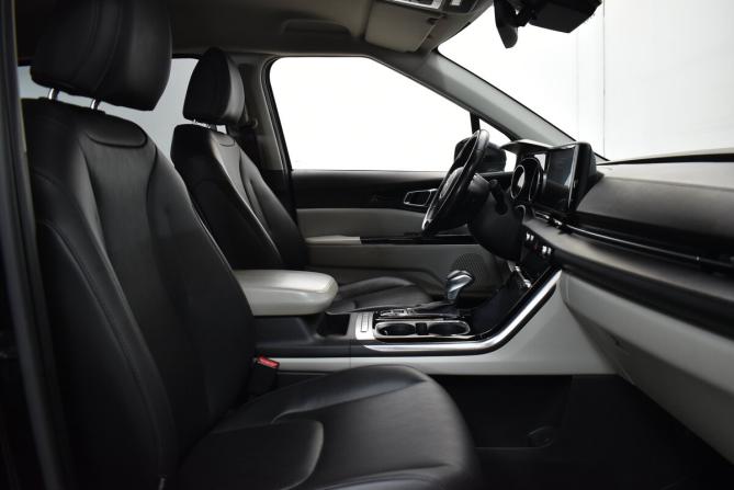 Kia Carnival IV с пробегом 2022 года, цена 3 950 000 рублей, 108627 км, минивэн, Автокод Объявления