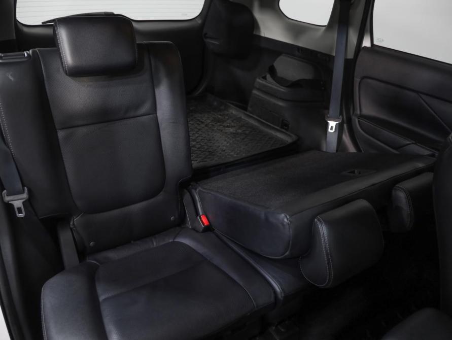 Mitsubishi Outlander III Рестайлинг 2 Санкт-Петербург  - изображение 22