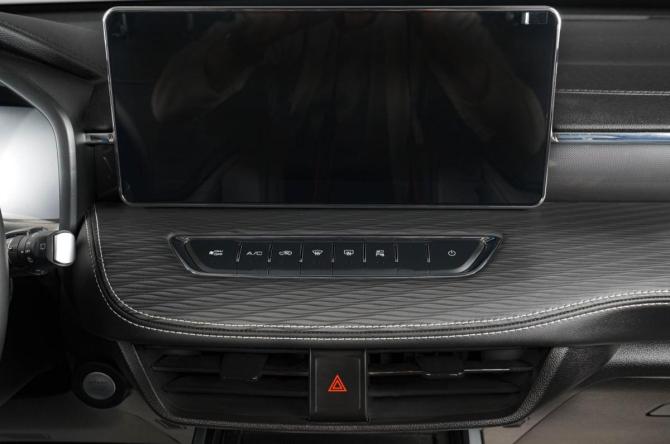 Haval Jolion I Рестайлинг с пробегом 2025 года, цена 2 349 000 рублей, 16441 км, внедорожник, Автокод Объявления