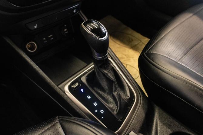 Hyundai Solaris II с пробегом 2017 года, цена 1 059 000 рублей, 211786 км, седан, Автокод Объявления
