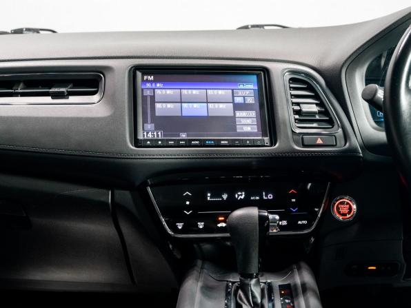 Honda Vezel I с пробегом 2018 года, цена 1 875 000 рублей, 75000 км, внедорожник, Автокод Объявления
