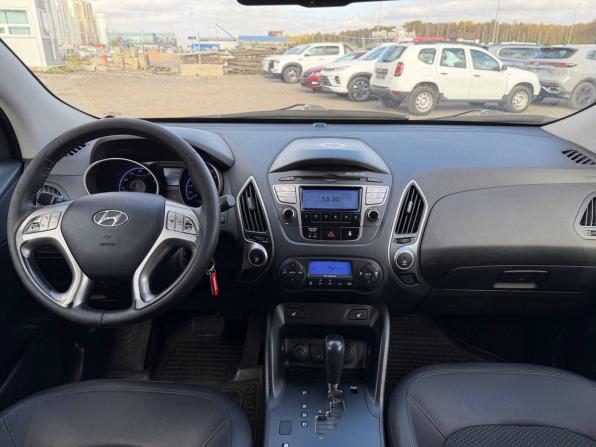 Hyundai ix35 I с пробегом 2011 года, цена 995 000 рублей, 220000 км, внедорожник, Автокод Объявления