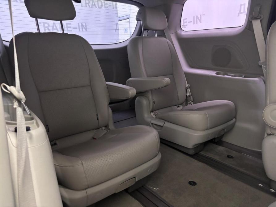 Kia Carnival III Пермь  - изображение 27