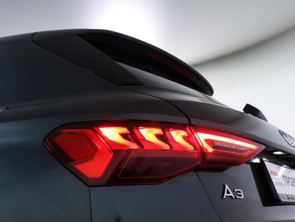 Audi A3 IV (8Y) с пробегом 2021 года, цена 2 820 000 рублей, 60300 км, хэтчбек, Автокод Объявления