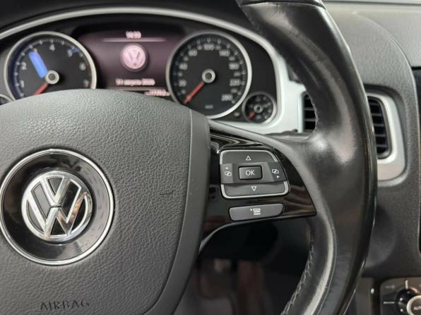 Volkswagen Touareg II Рестайлинг с пробегом 2014 года, цена 2 480 000 рублей, 169664 км, внедорожник, Автокод Объявления