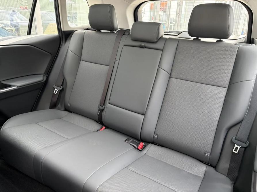 Toyota RAV4 VI (XA60) Москва  - изображение 25