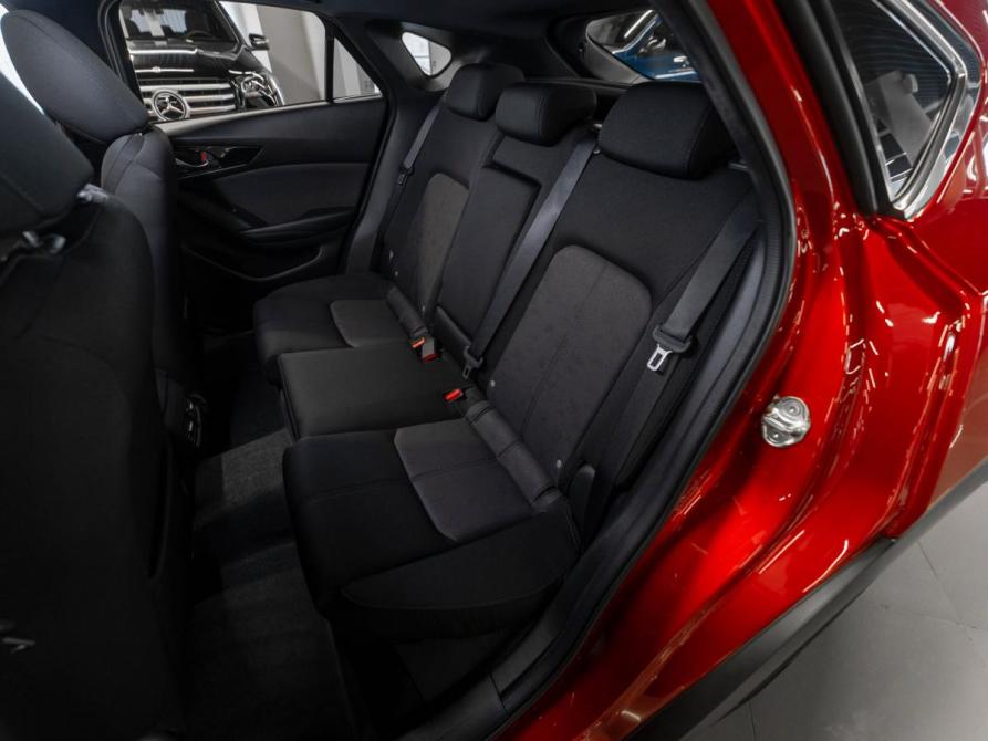 Mazda CX-4 I Рестайлинг Москва  - изображение 11