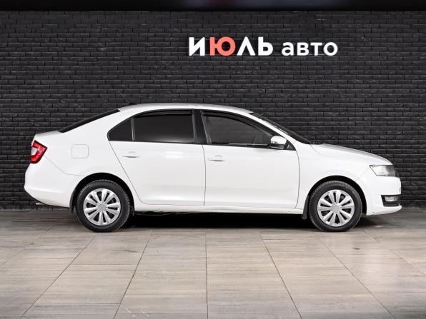 Skoda Rapid I Рестайлинг с пробегом 2018 года, цена 1 300 000 рублей, 140380 км, лифтбек, Автокод Объявления
