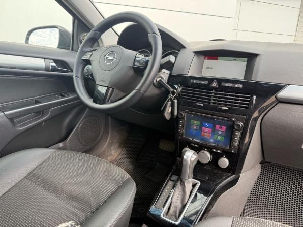 Opel Astra H Рестайлинг с пробегом 2008 года, цена 425 000 рублей, 225548 км, хэтчбек, Автокод Объявления