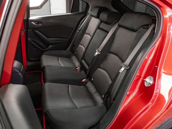 Mazda 3 III (BM) с пробегом 2013 года, цена 1 349 000 рублей, 192077 км, хэтчбек, Автокод Объявления