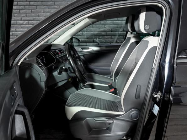 Volkswagen Tiguan II с пробегом 2019 года, цена 3 200 000 рублей, 75760 км, внедорожник, Автокод Объявления