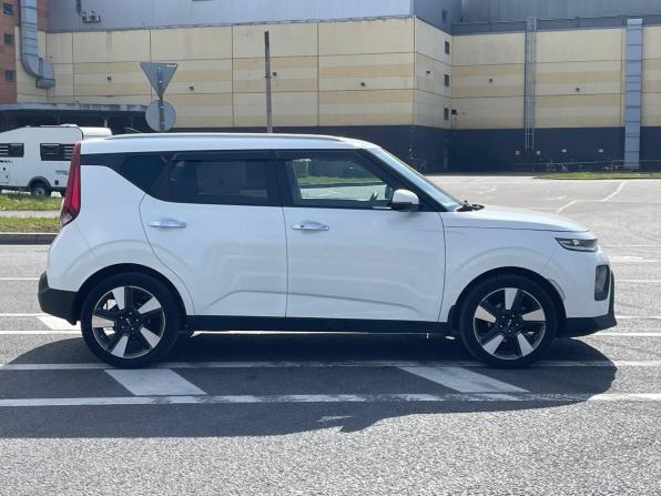 Kia Soul III с пробегом 2021 года, цена 2 199 000 рублей, 66000 км, хэтчбек, Автокод Объявления