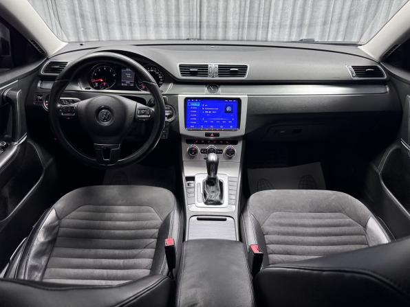 Volkswagen Passat B7 с пробегом 2013 года, цена 1 340 000 рублей, 207740 км, седан, Автокод Объявления
