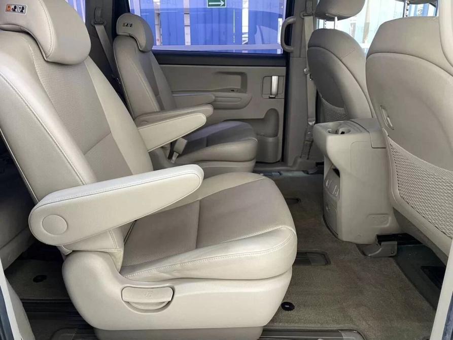 Kia Carnival III Пермь  - изображение 21