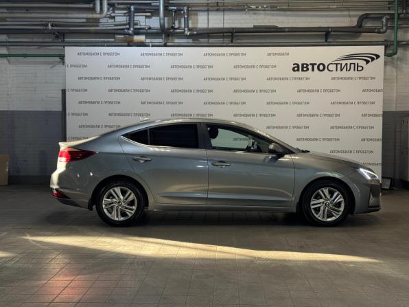 Hyundai Elantra VI (AD) Рестайлинг с пробегом 2019 года, цена 1 349 000 рублей, 242000 км, седан, Автокод Объявления