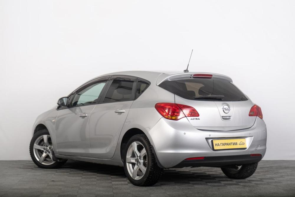 Opel Astra J Томск  - изображение 6