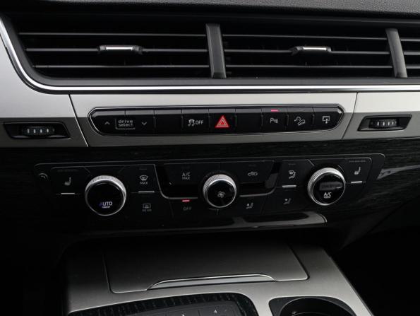 Audi Q7 II (4M) с пробегом 2016 года, цена 3 700 000 рублей, 178033 км, внедорожник, Автокод Объявления