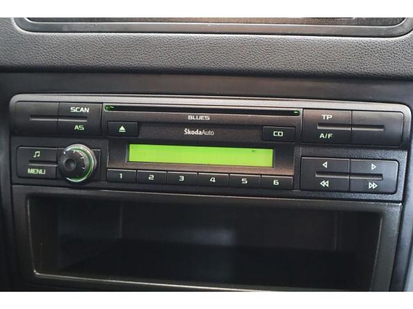 Skoda Yeti I с пробегом 2013 года, цена 854 000 рублей, 125941 км, внедорожник, Автокод Объявления