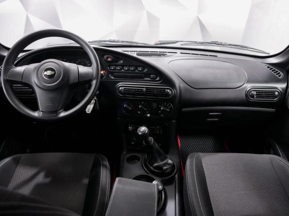 Chevrolet Niva I Рестайлинг с пробегом 2018 года, цена 715 000 рублей, 91763 км, внедорожник, Автокод Объявления