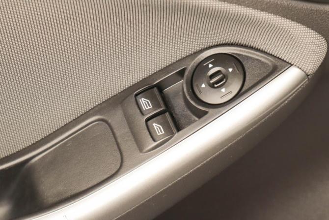 Ford Focus III с пробегом 2013 года, цена 699 000 рублей, 239725 км, универсал, Автокод Объявления
