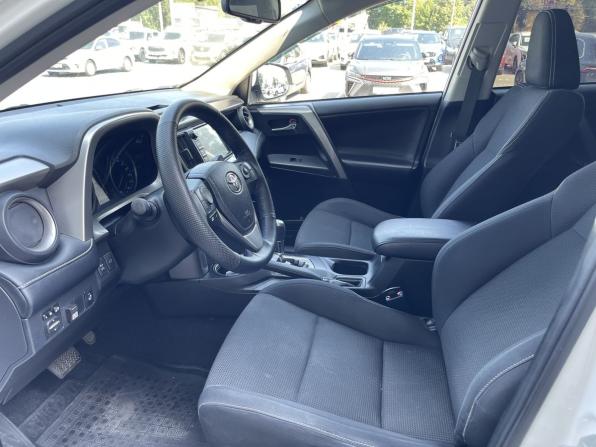 Toyota RAV4 IV (XA40) Рестайлинг с пробегом 2017 года, цена 2 279 500 рублей, 148453 км, внедорожник, Автокод Объявления