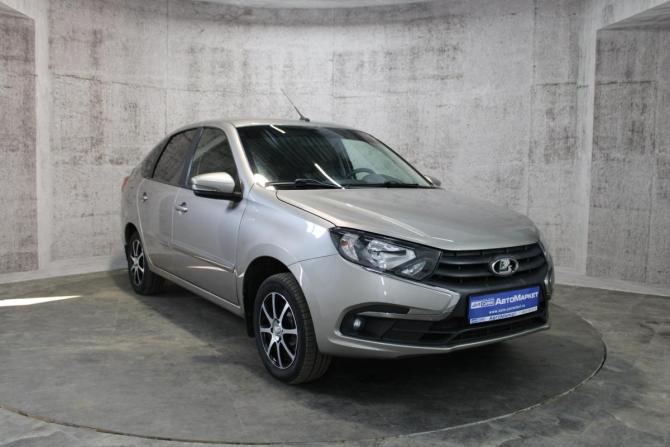 Lada (ВАЗ) Granta I Рестайлинг с пробегом 2019 года, цена 824 000 рублей, 41574 км, хэтчбек, Автокод Объявления