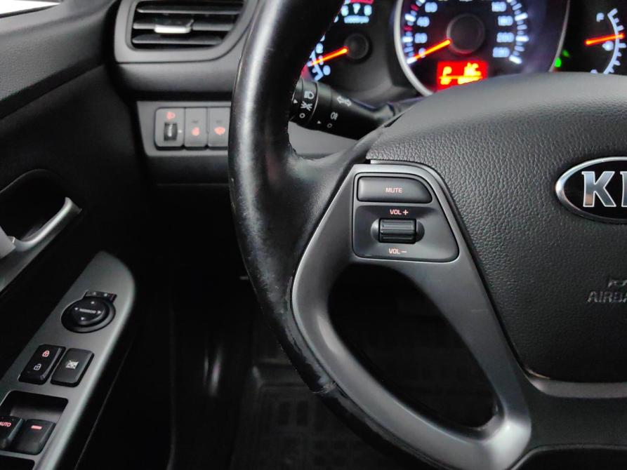 Kia Rio III Рестайлинг Подольск  - изображение 18