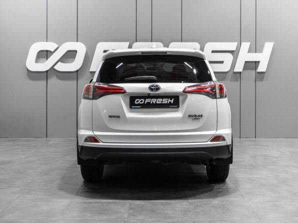Toyota RAV4 IV (XA40) Рестайлинг с пробегом 2016 года, цена 2 039 854 рубля, 209953 км, внедорожник, Автокод Объявления