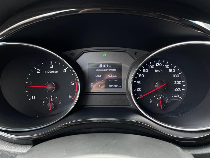 Kia Carnival III Стерлитамак  - изображение 24