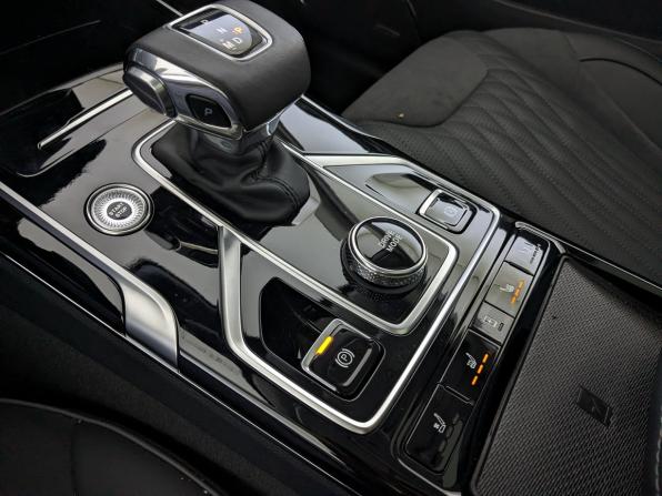 Hongqi HS5 I с пробегом 2024 года, цена 3 000 000 рублей, 5285 км, внедорожник, Автокод Объявления
