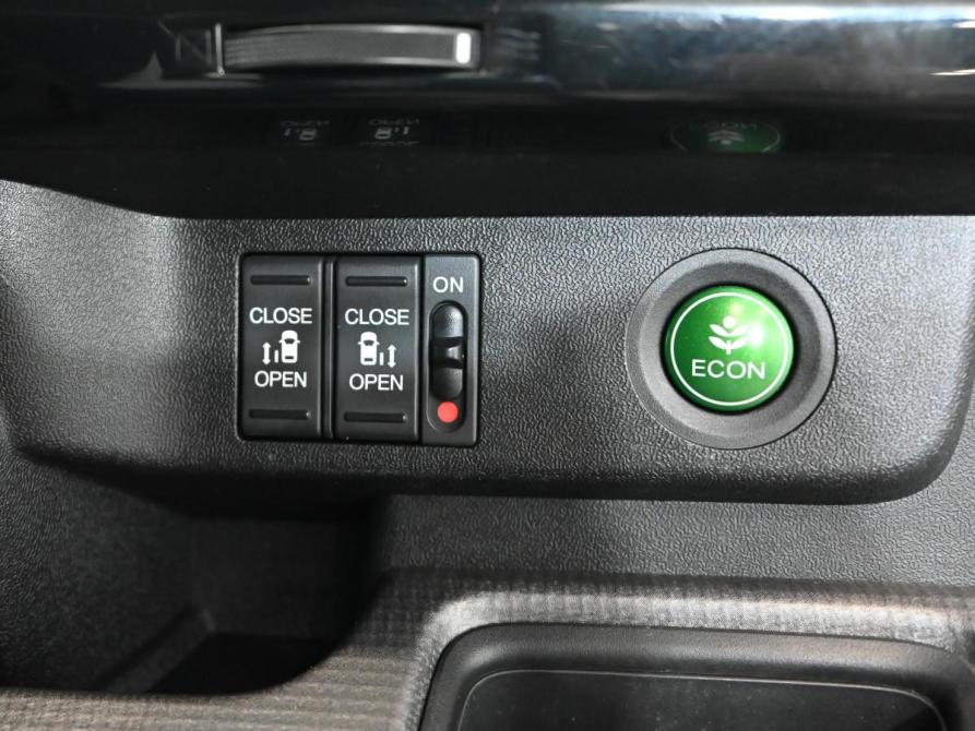 Honda Stepwgn V Екатеринбург  - изображение 16