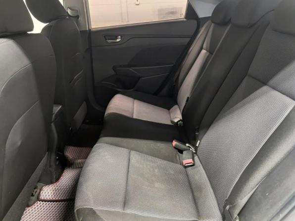 Hyundai Solaris II Рестайлинг с пробегом 2021 года, цена 1 119 000 рублей, 215158 км, седан, Автокод Объявления
