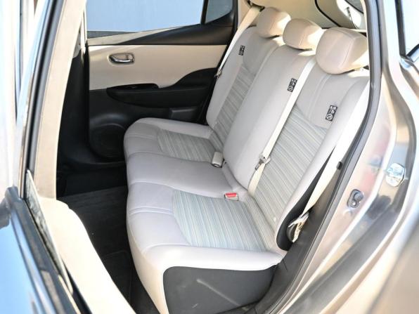 Nissan Leaf II (ZE1) с пробегом 2018 года, цена 1 649 000 рублей, 105584 км, хэтчбек, Автокод Объявления