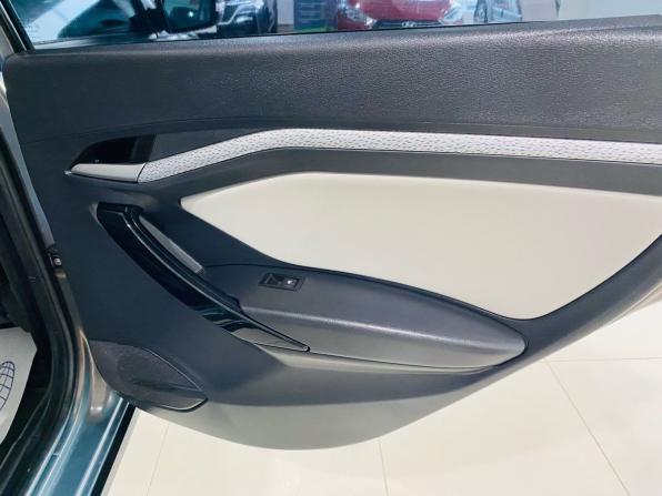 Lada (ВАЗ) Vesta I с пробегом 2021 года, цена 1 399 000 рублей, 36000 км, универсал, Автокод Объявления
