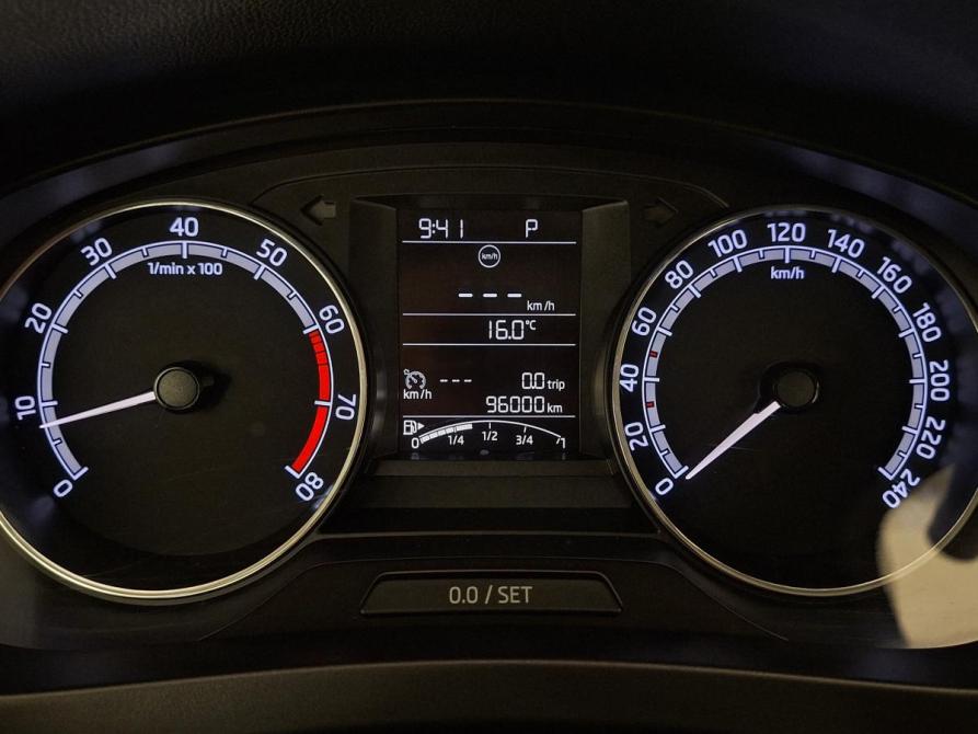 Skoda Rapid I Рестайлинг Псков  - изображение 10