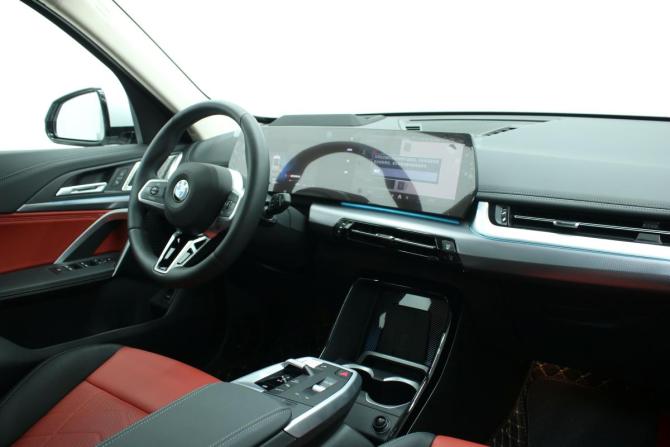 BMW X1 III (U11/U12) с пробегом 2024 года, цена 5 750 000 рублей, 34 км, внедорожник, Автокод Объявления