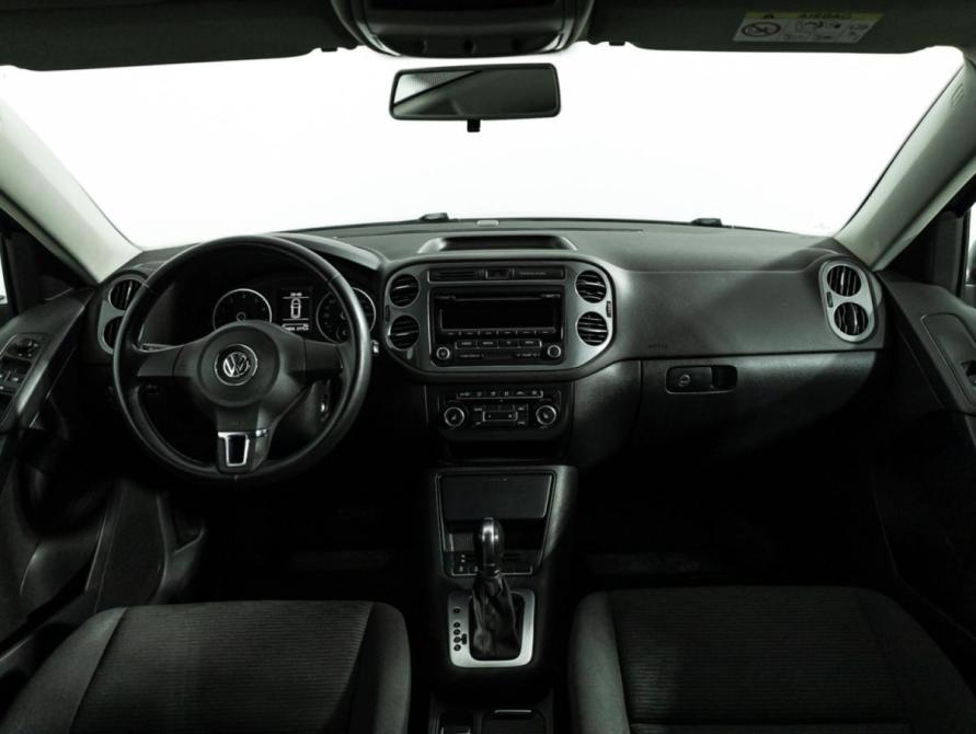 Volkswagen Tiguan I Рестайлинг Санкт-Петербург  - изображение 14