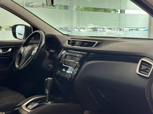 Nissan Qashqai II с пробегом 2016 года, цена 1 537 000 рублей, 161812 км, внедорожник, Автокод Объявления
