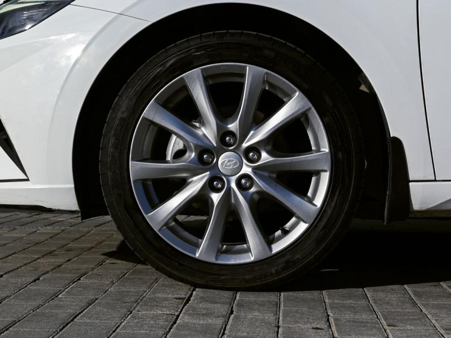 Hyundai Elantra VII (CN7) Екатеринбург  - изображение 22