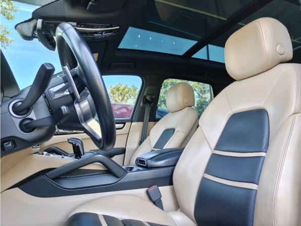 Porsche Cayenne III с пробегом 2019 года, цена 5 550 000 рублей, 124000 км, внедорожник, Автокод Объявления