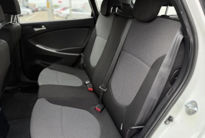 Hyundai Solaris I с пробегом 2014 года, цена 950 000 рублей, 68672 км, хэтчбек, Автокод Объявления
