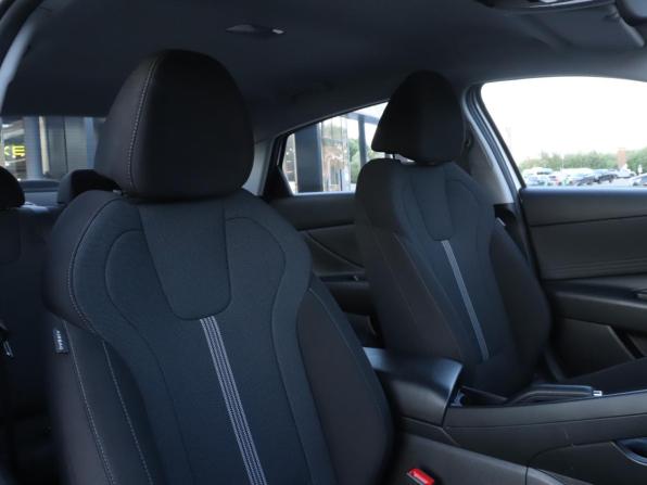 Hyundai Elantra VII (CN7) с пробегом 2022 года, цена 2 050 000 рублей, 54818 км, седан, Автокод Объявления