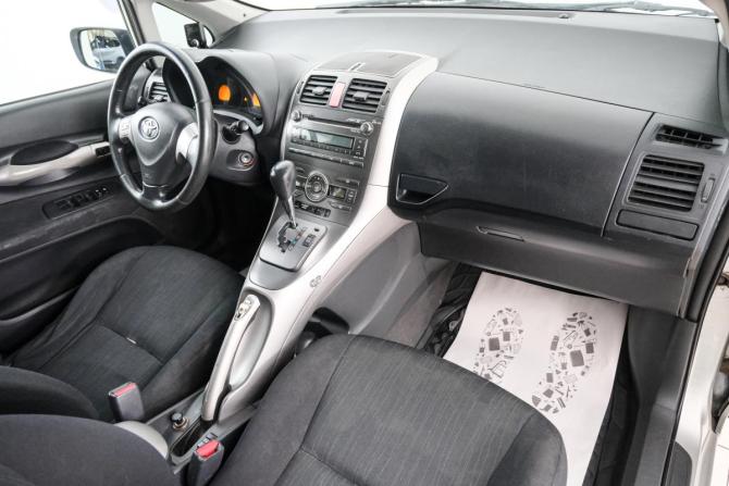 Toyota Auris I с пробегом 2007 года, цена 689 000 рублей, 339586 км, хэтчбек, Автокод Объявления