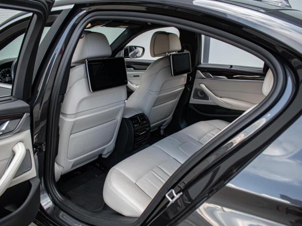 BMW 5 серии VII (G30/G31/G38) с пробегом 2019 года, цена 4 445 000 рублей, 42127 км, седан, Автокод Объявления