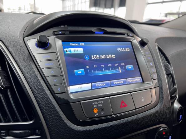 Hyundai ix35 I Рестайлинг с пробегом 2013 года, цена 1 195 000 рублей, 213808 км, внедорожник, Автокод Объявления