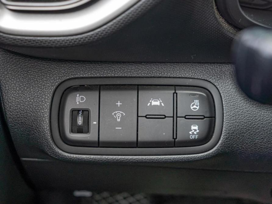 Hyundai Venue I Краснодар  - изображение 21