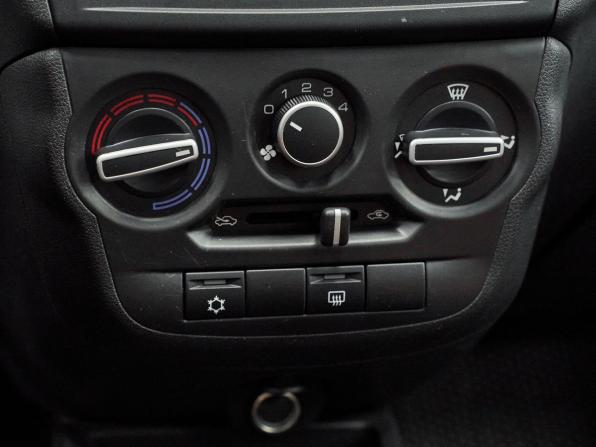 Lada (ВАЗ) Granta I Рестайлинг с пробегом 2022 года, цена 790 000 рублей, 56733 км, седан, Автокод Объявления