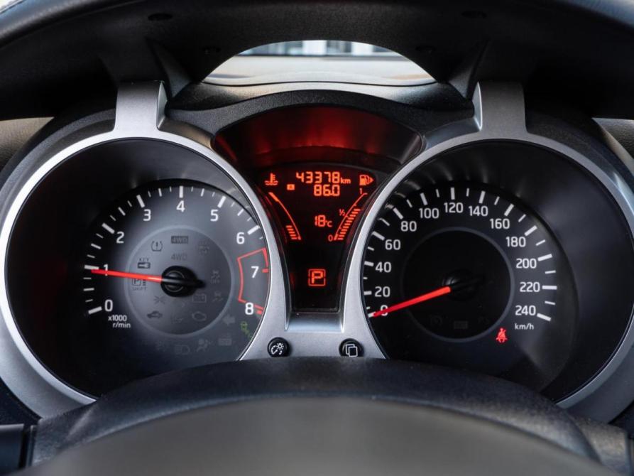 Nissan Juke I Рестайлинг Волгоград  - изображение 14